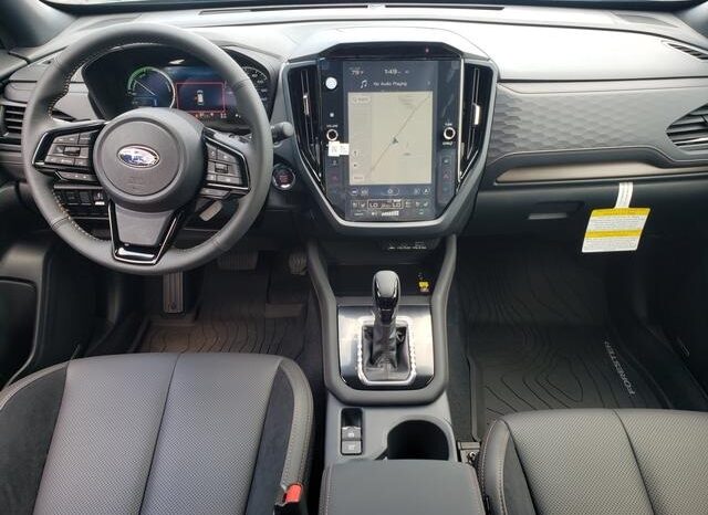 
 Subaru Forester Hybrid full									