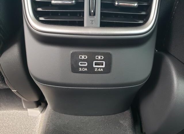 
 Subaru Legacy full									