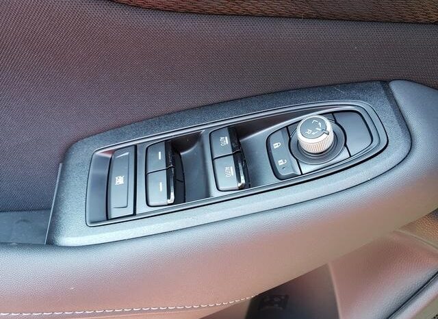 
 Subaru Legacy full									