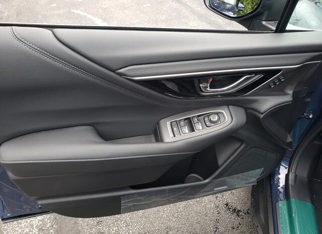 
 Subaru Outback full									