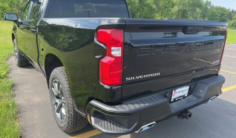 
 Chevrolet Silverado 1500 full									