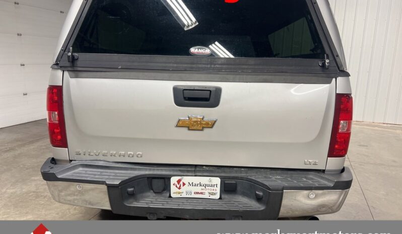 
 Chevrolet Silverado 2500 HD full									
