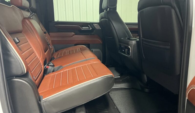 
 GMC Sierra 3500 HD full									