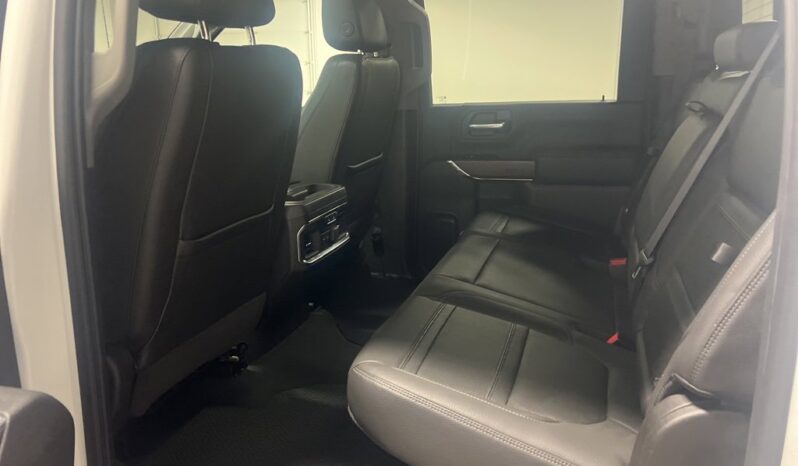 
 GMC Sierra 2500 HD full									