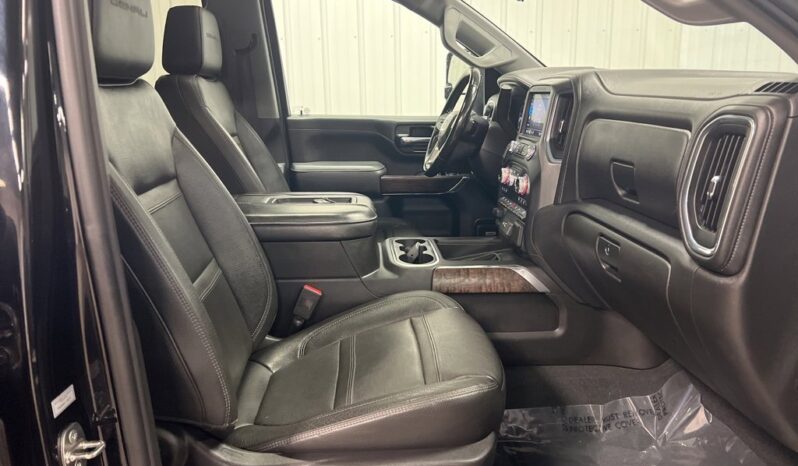 
 GMC Sierra 3500 HD full									