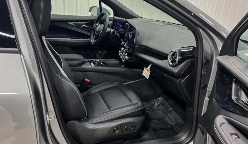 
 Chevrolet Blazer EV full									