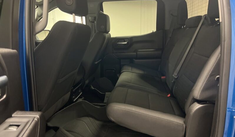 
 Chevrolet Silverado 1500 full									
