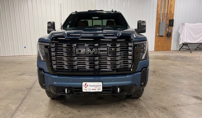 
 GMC Sierra 2500 HD full									