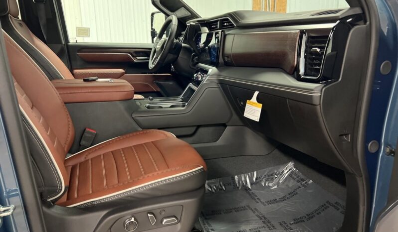
 GMC Sierra 2500 HD full									