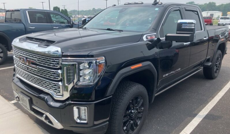
 GMC Sierra 2500 HD full									