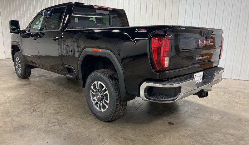 
 GMC Sierra 2500 HD full									