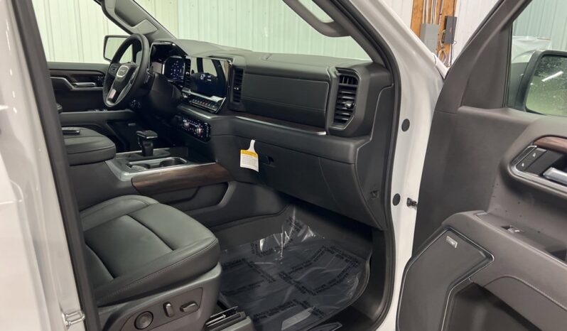 
 GMC Sierra 1500 full									