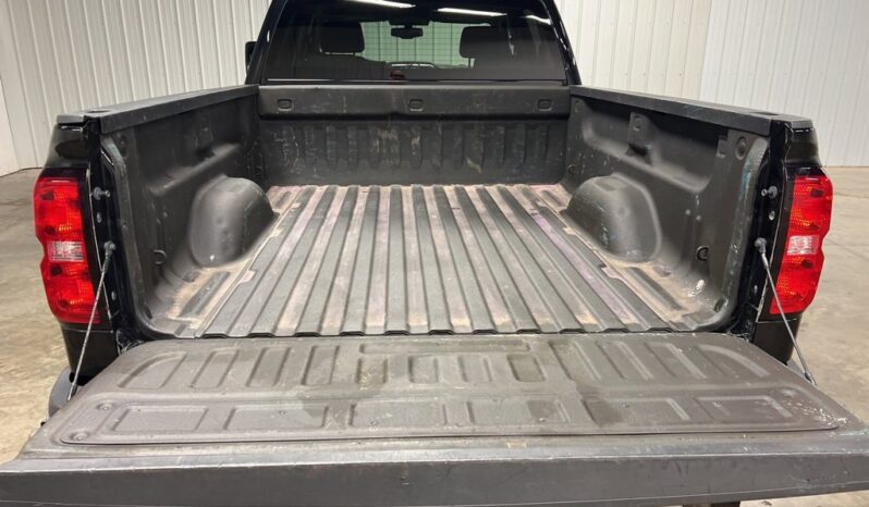
 Chevrolet Silverado 3500 HD full									