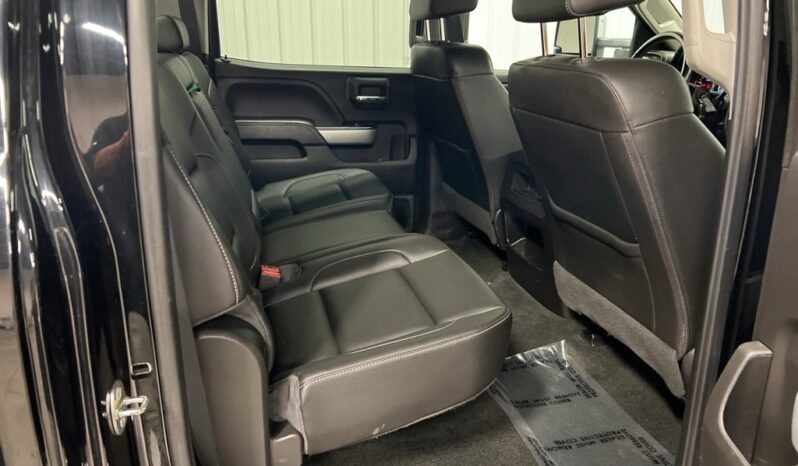 
 Chevrolet Silverado 3500 HD full									