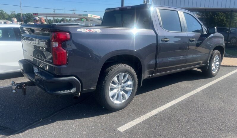 
 Chevrolet Silverado 1500 full									