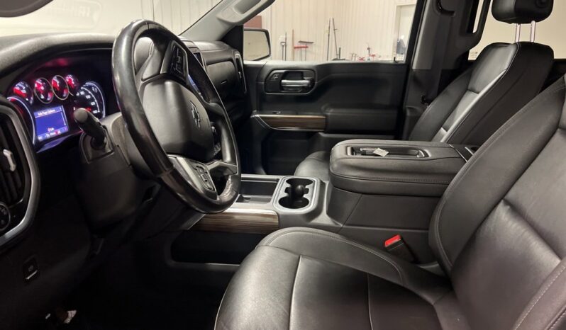 
 Chevrolet Silverado 1500 full									