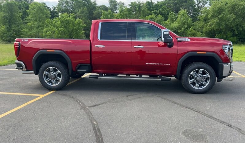
 GMC Sierra 2500 HD full									