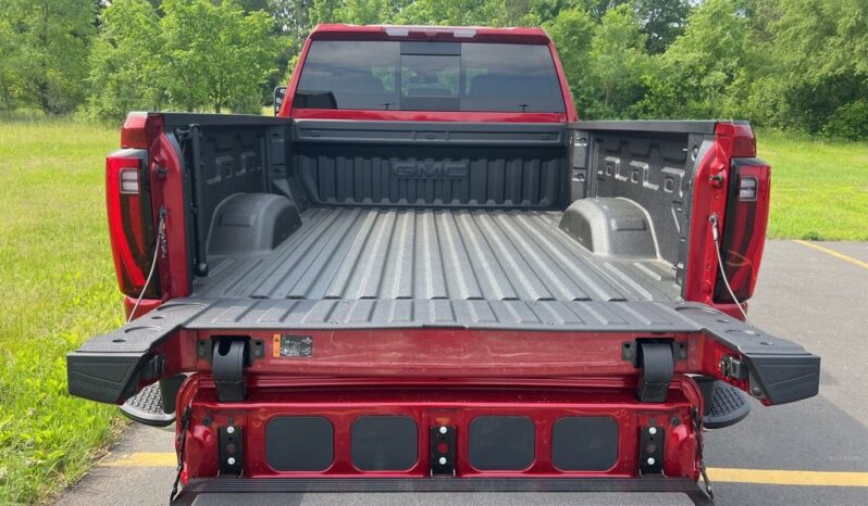 
 GMC Sierra 2500 HD full									