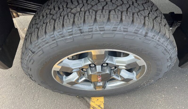 
 GMC Sierra 2500 HD full									