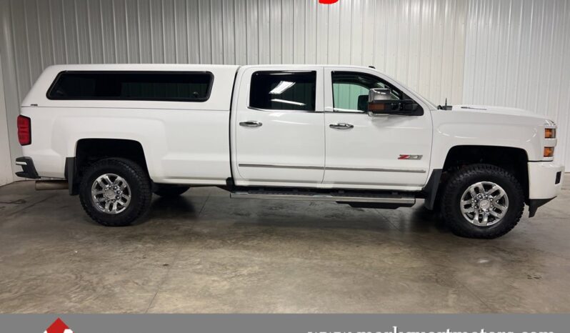 
 Chevrolet Silverado 3500 HD full									