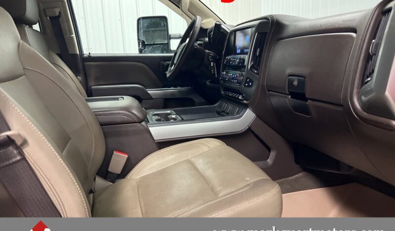 
 Chevrolet Silverado 3500 HD full									