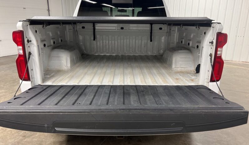 
 Chevrolet Silverado 1500 full									