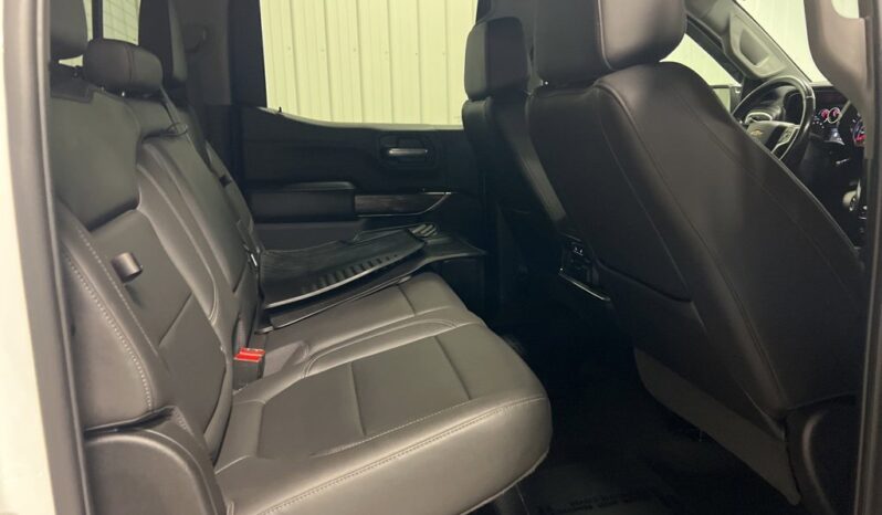
 Chevrolet Silverado 1500 full									