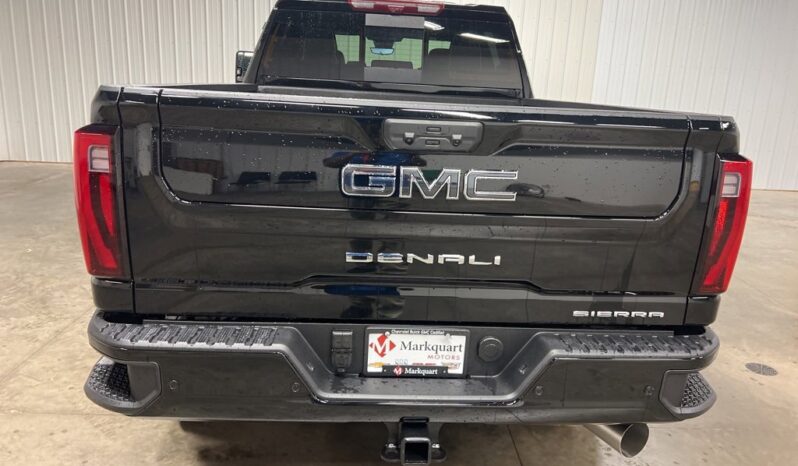 
 GMC Sierra 2500 HD full									