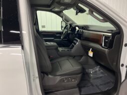 
 GMC Sierra 2500 HD full									