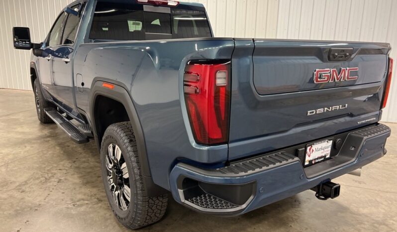
 GMC Sierra 2500 HD full									