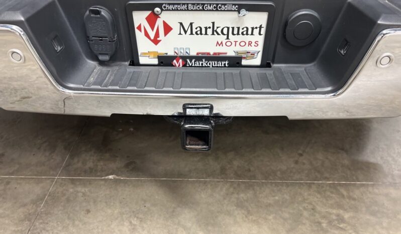 
 Chevrolet Silverado 1500 full									