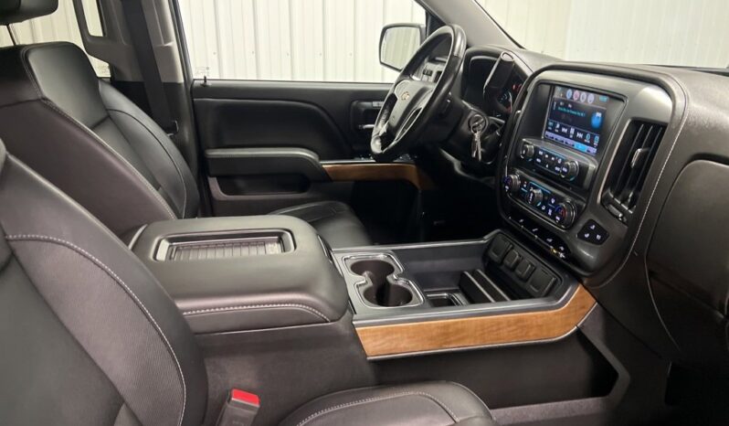 
 Chevrolet Silverado 1500 full									