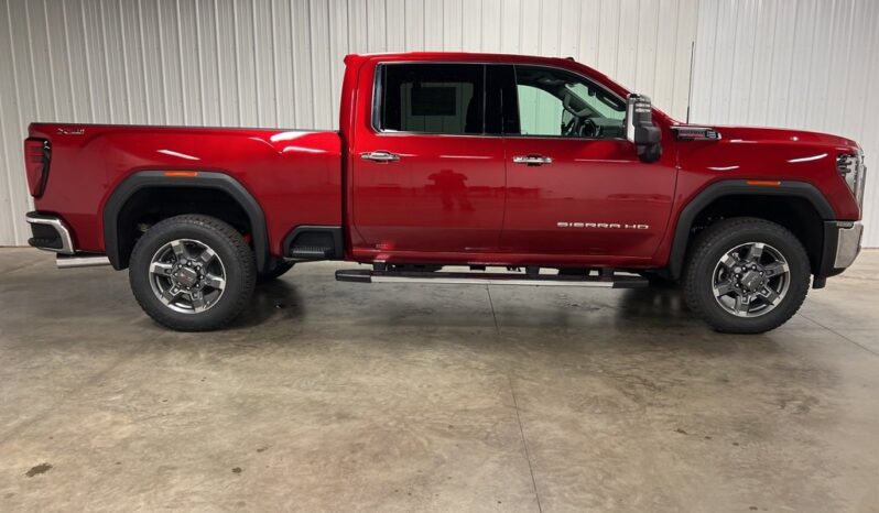 
 GMC Sierra 2500 HD full									