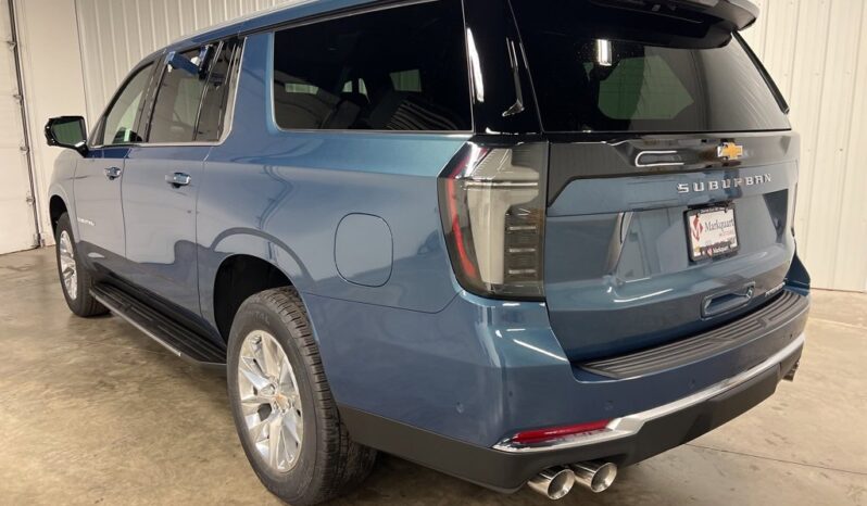 
 Chevrolet Suburban full									