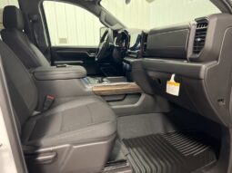 
 Chevrolet Silverado 2500 HD full									