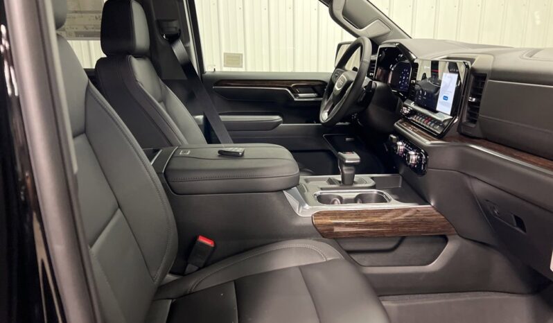 
 GMC Sierra 1500 full									