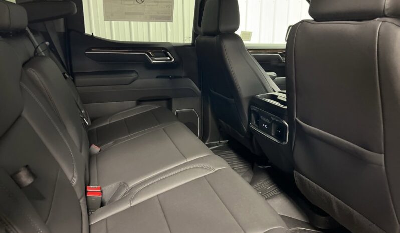 
 GMC Sierra 1500 full									