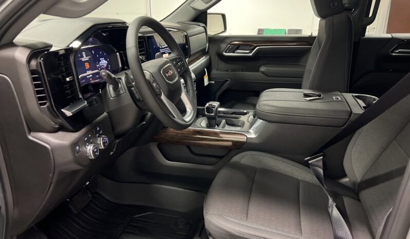 
 GMC Sierra 1500 full									