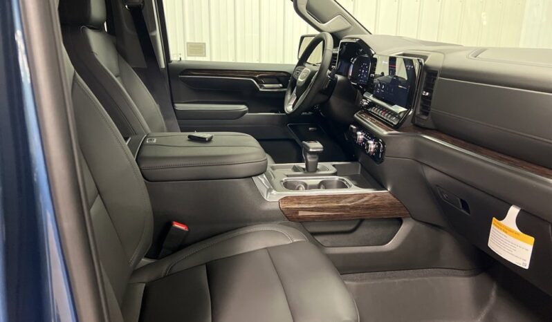
 GMC Sierra 1500 full									