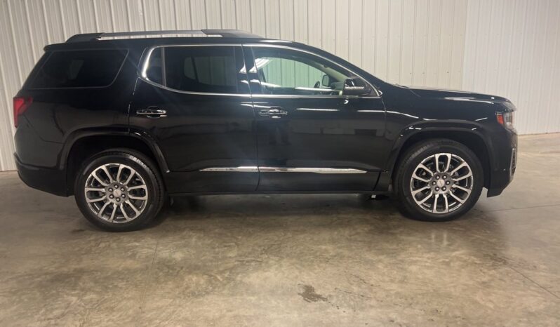 
 GMC Acadia full									
