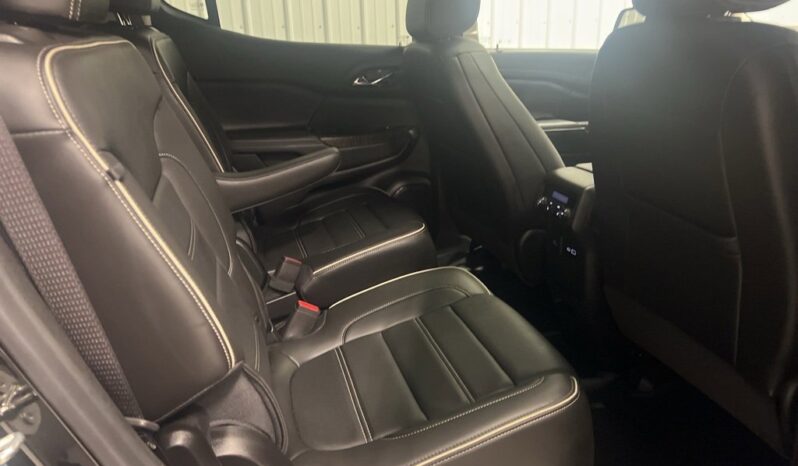 
 GMC Acadia full									