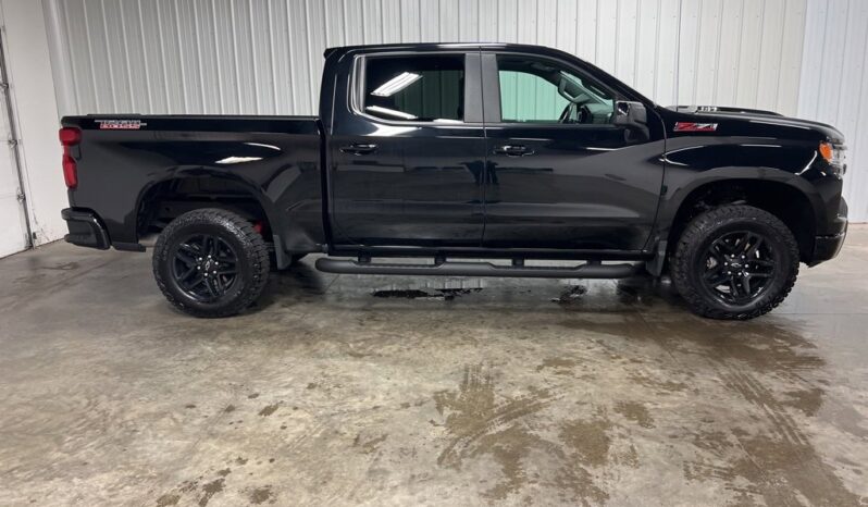
 Chevrolet Silverado 1500 full									