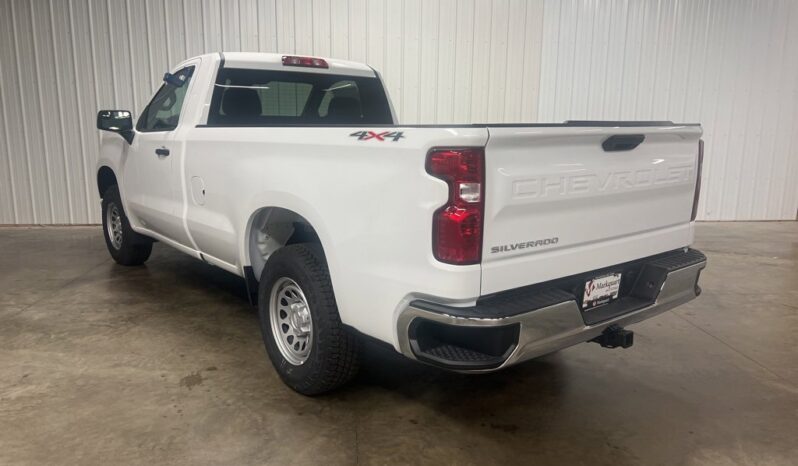 
 Chevrolet Silverado 1500 full									