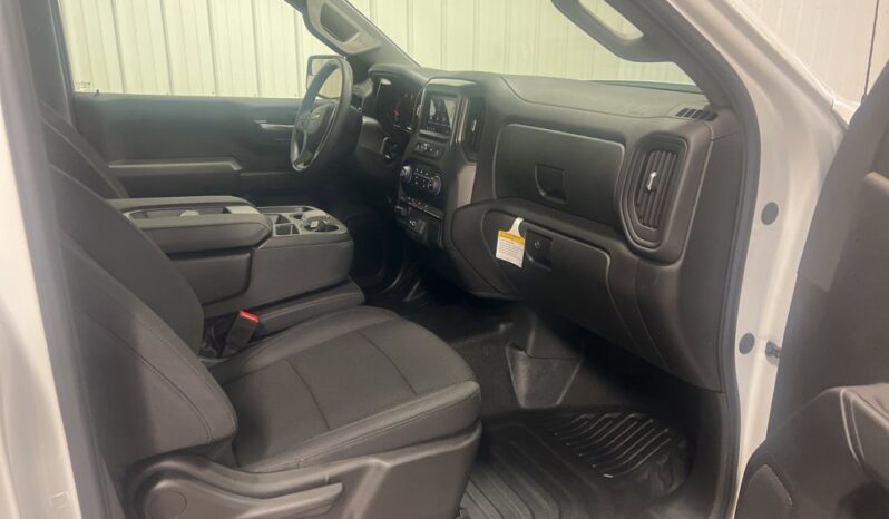 
 Chevrolet Silverado 1500 full									