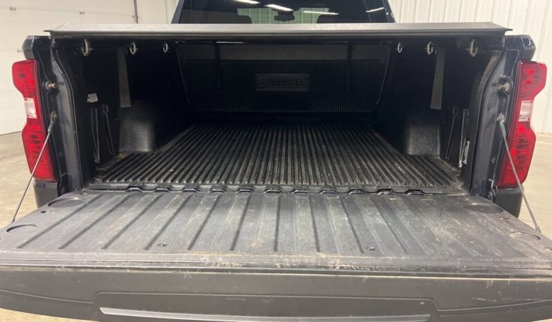 
 Chevrolet Silverado 1500 full									
