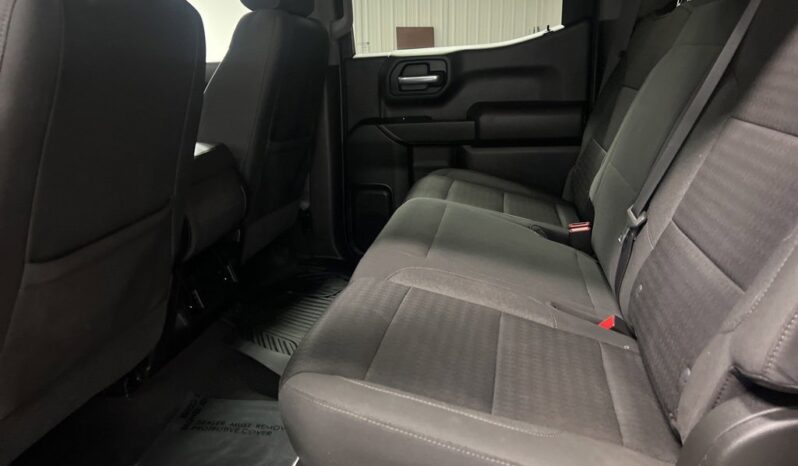 
 Chevrolet Silverado 1500 full									