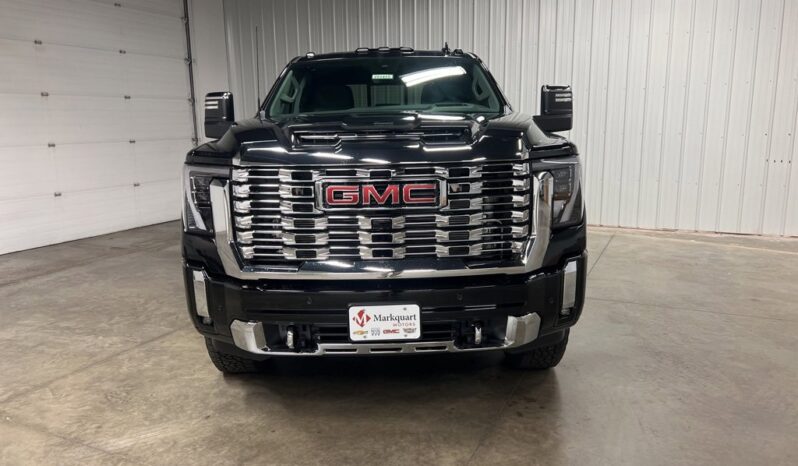 
 GMC Sierra 2500 HD full									