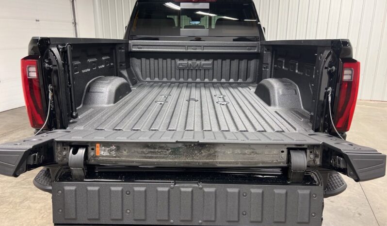 
 GMC Sierra 2500 HD full									