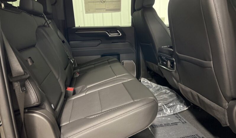 
 GMC Sierra 2500 HD full									