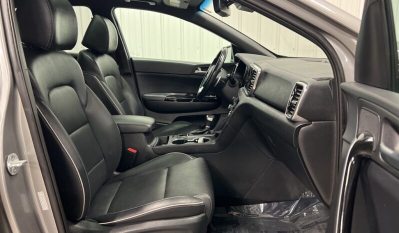 
 Kia Sportage full									